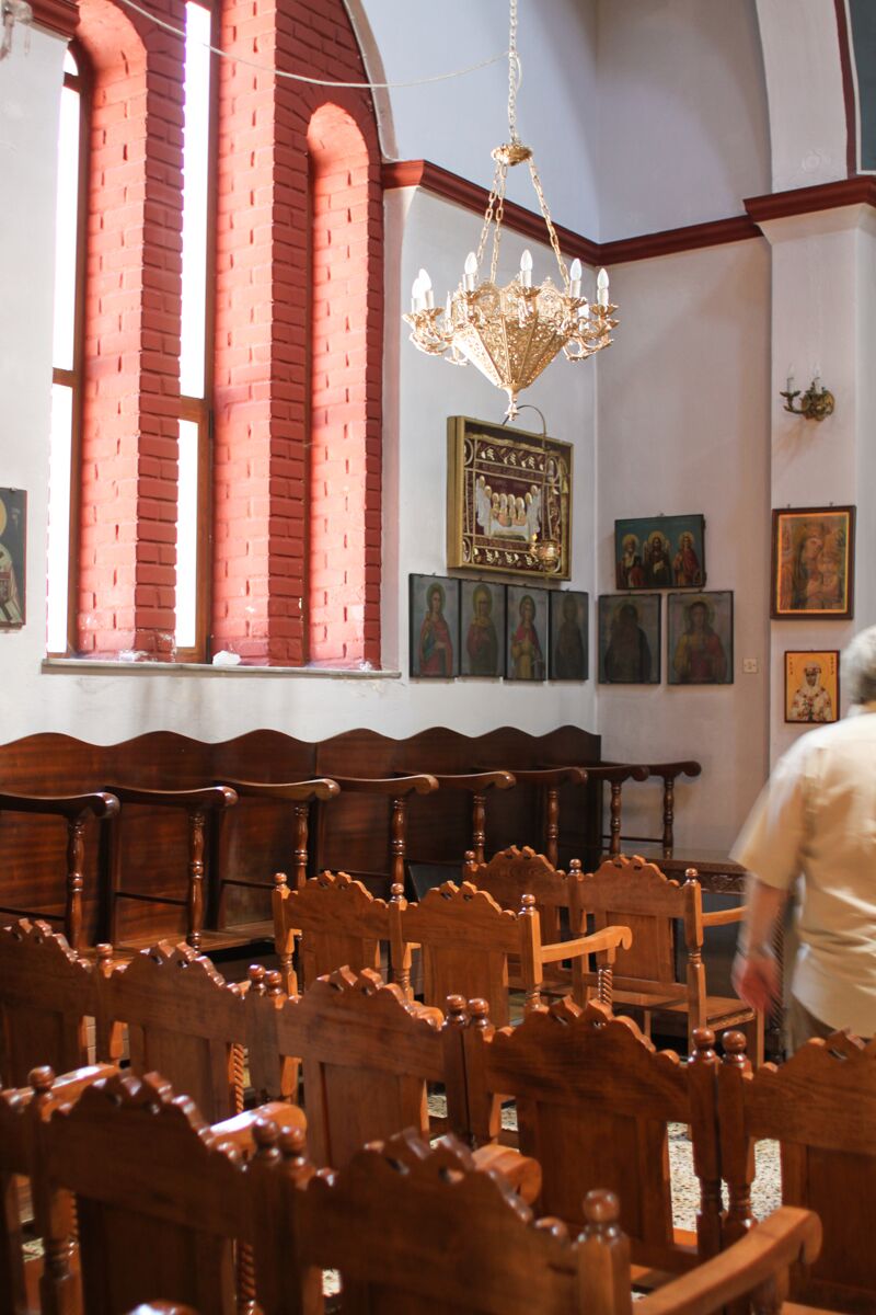 Ιερός Ναός Κωνσταντίνου και Ελένης - Εσωτερικό